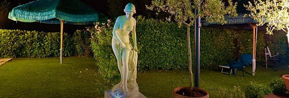 Hotel Santacroce Meeting سولمونا المظهر الخارجي الصورة